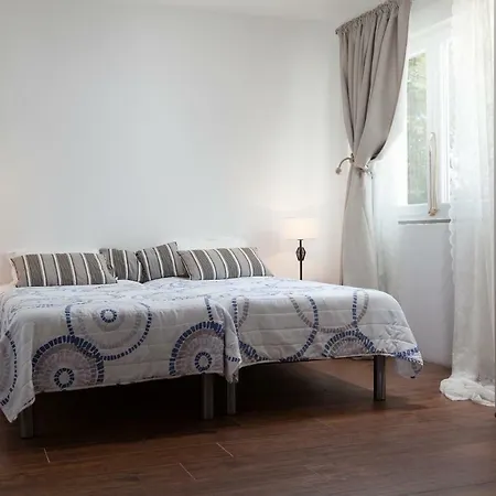 Almar Villa *